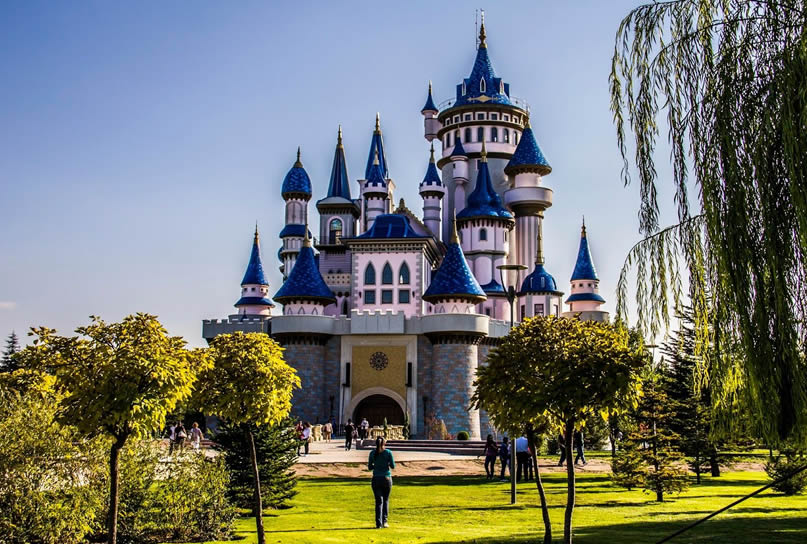 Sazova Parkı